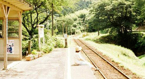 爱情变质说什么做什么都是多余