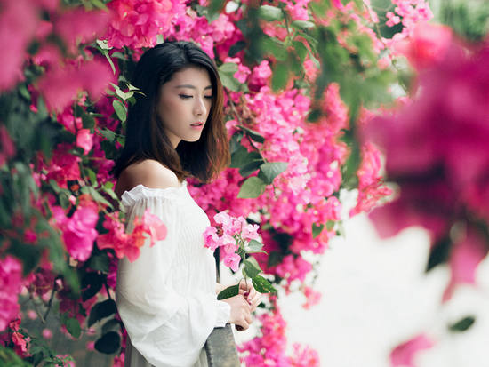 爱一个人,你会不由自主的往他靠近,无论何时何地(图2) 爱一个人,你会不由自主的往他靠近,无论何时何地