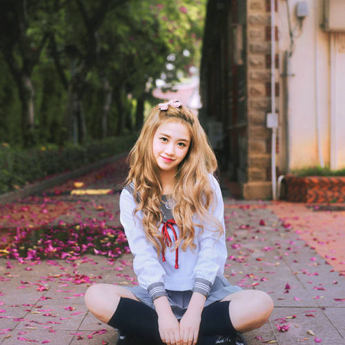 一段优美的说说 每一段回忆都像一张网