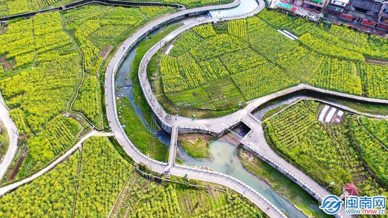 四月再见五月你好的朋友圈文案 五月你好的唯美句子暖心说说(图1)