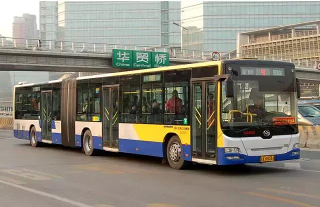 国人想尽办法移民国外的时候 老外却想着移民中国(图7)