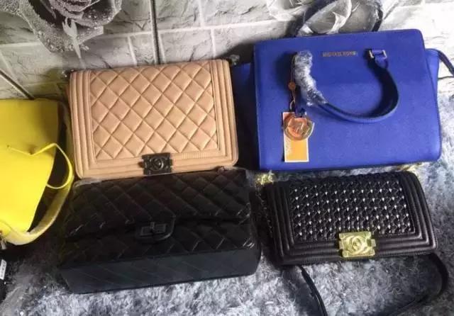 国人想尽办法移民国外的时候 老外却想着移民中国(图6)